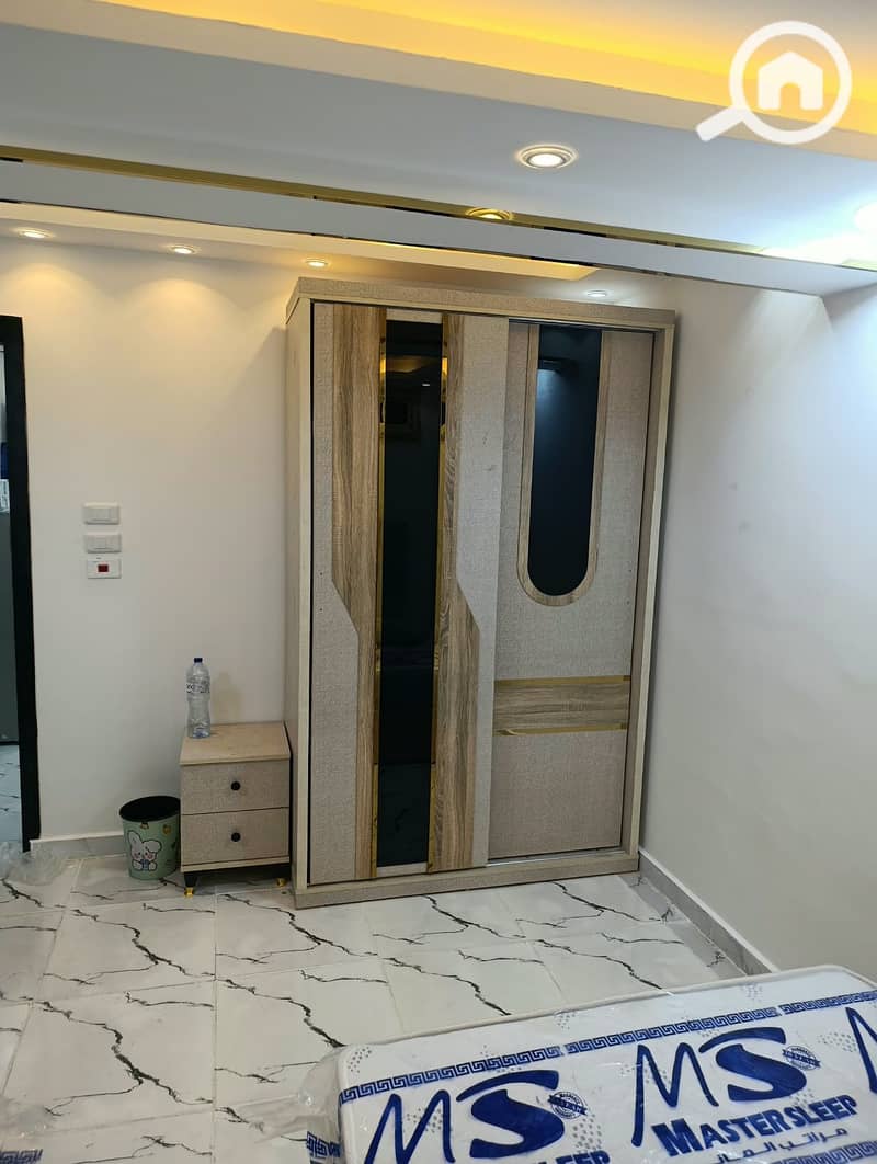 9 1000177492. jpg