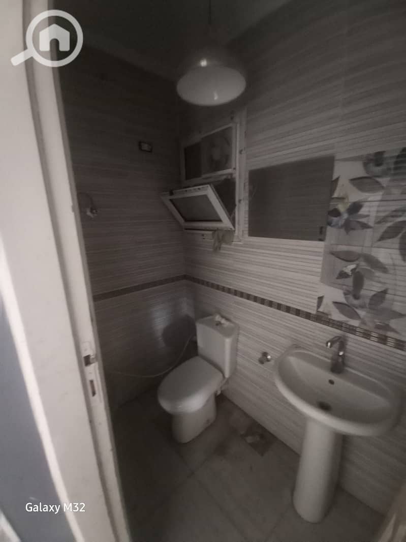 5 bd107c0d-24b3-4d22-9ac6-2e5728d19aef. jpeg
