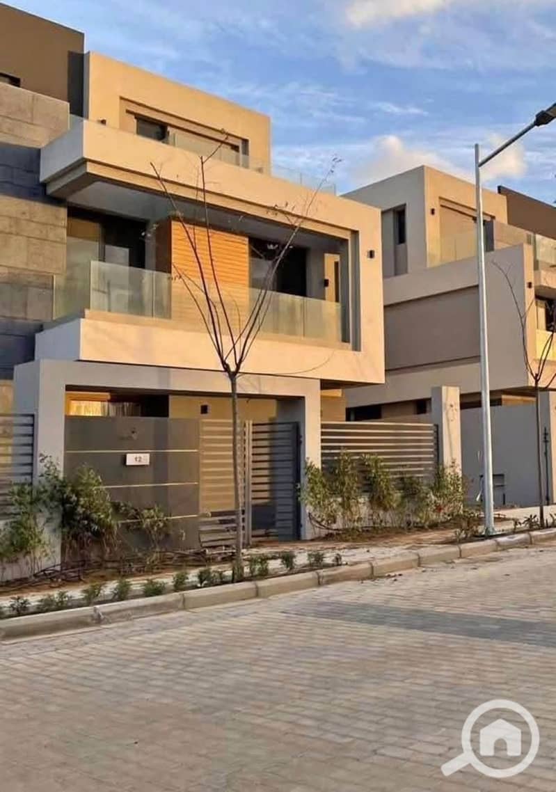 5 3c438a4a-2267-4a1e-a34b-abbc8736abe5. jpg