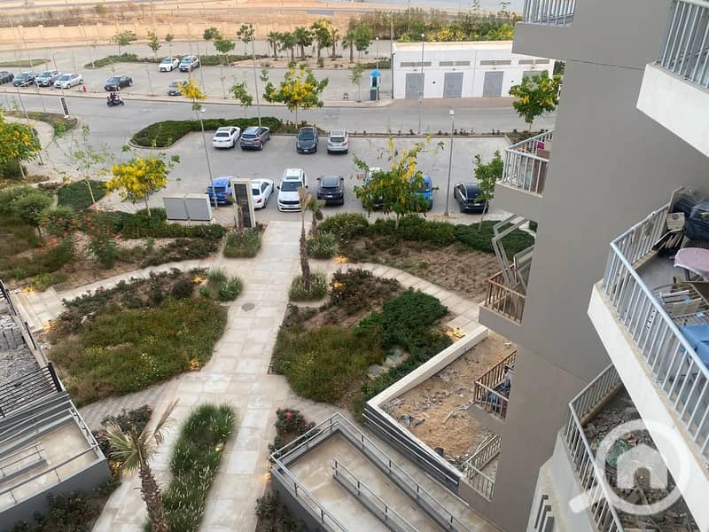 2 1001070377. jpg