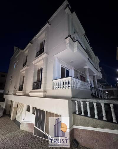 10+ Beds Villa for Sale in Sheikh Zayed, Giza - 1000306593. jpg