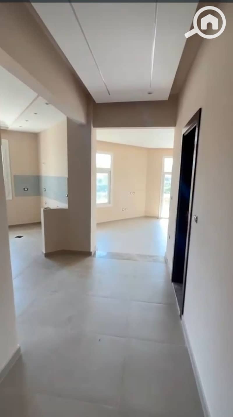 9 1001143827. jpg