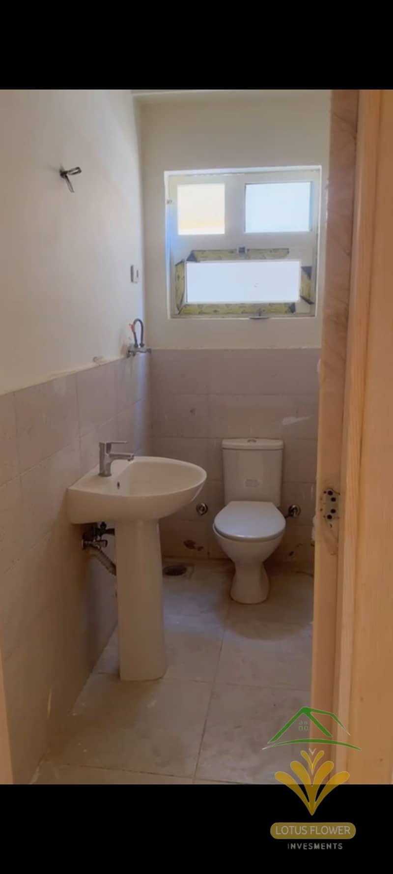 9 1001258445. jpg