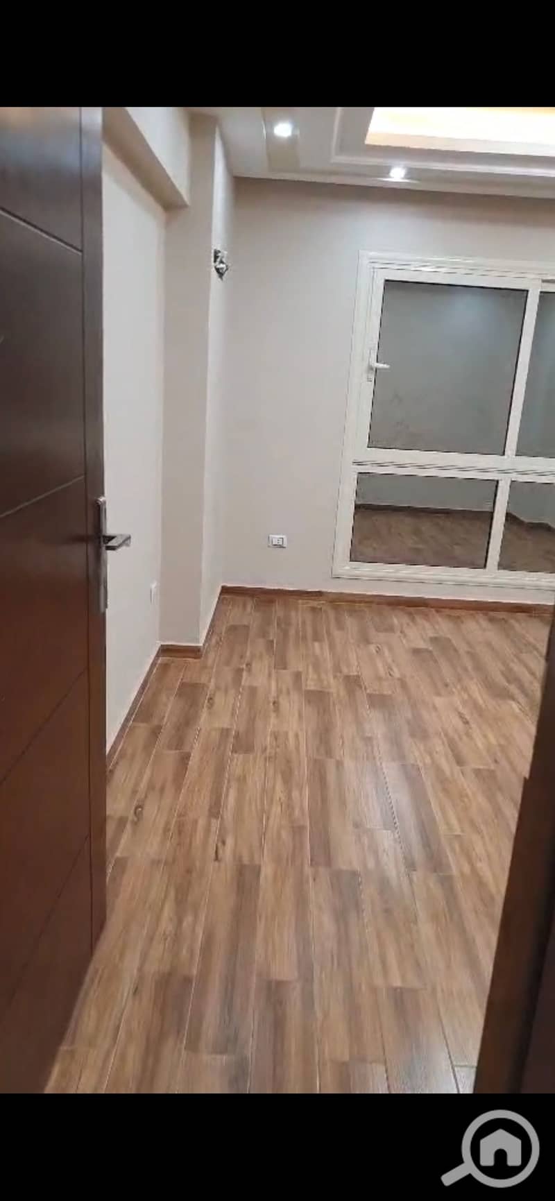 5 984491. jpg