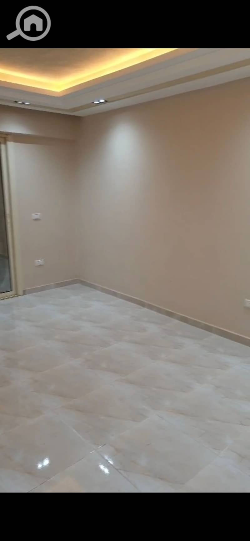8 984487. jpg