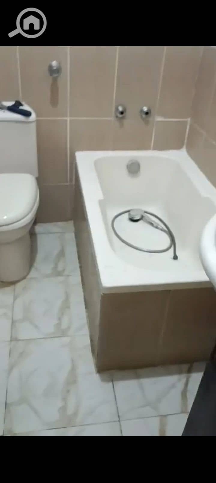 22 1001126656. jpg
