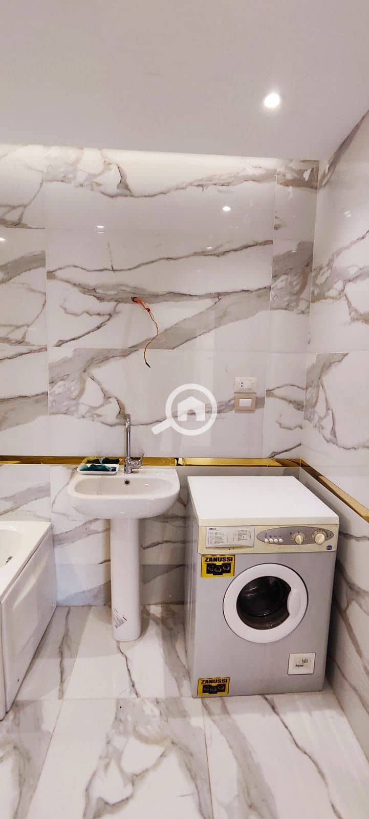 5 1000587455. jpg