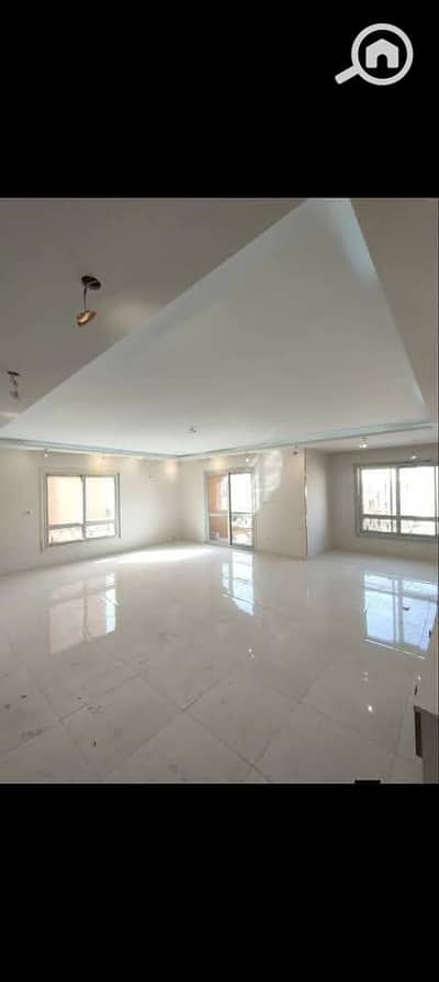 3 Bedroom Flat for Rent in Sheikh Zayed, Giza - 1000599630. jpg