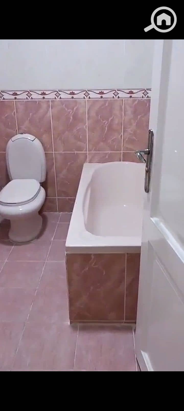 24 1001126910. jpg
