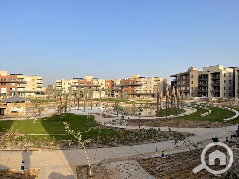 10 e8bafad8-97e1-4d7b-b46c-1aec82335d72. jpg