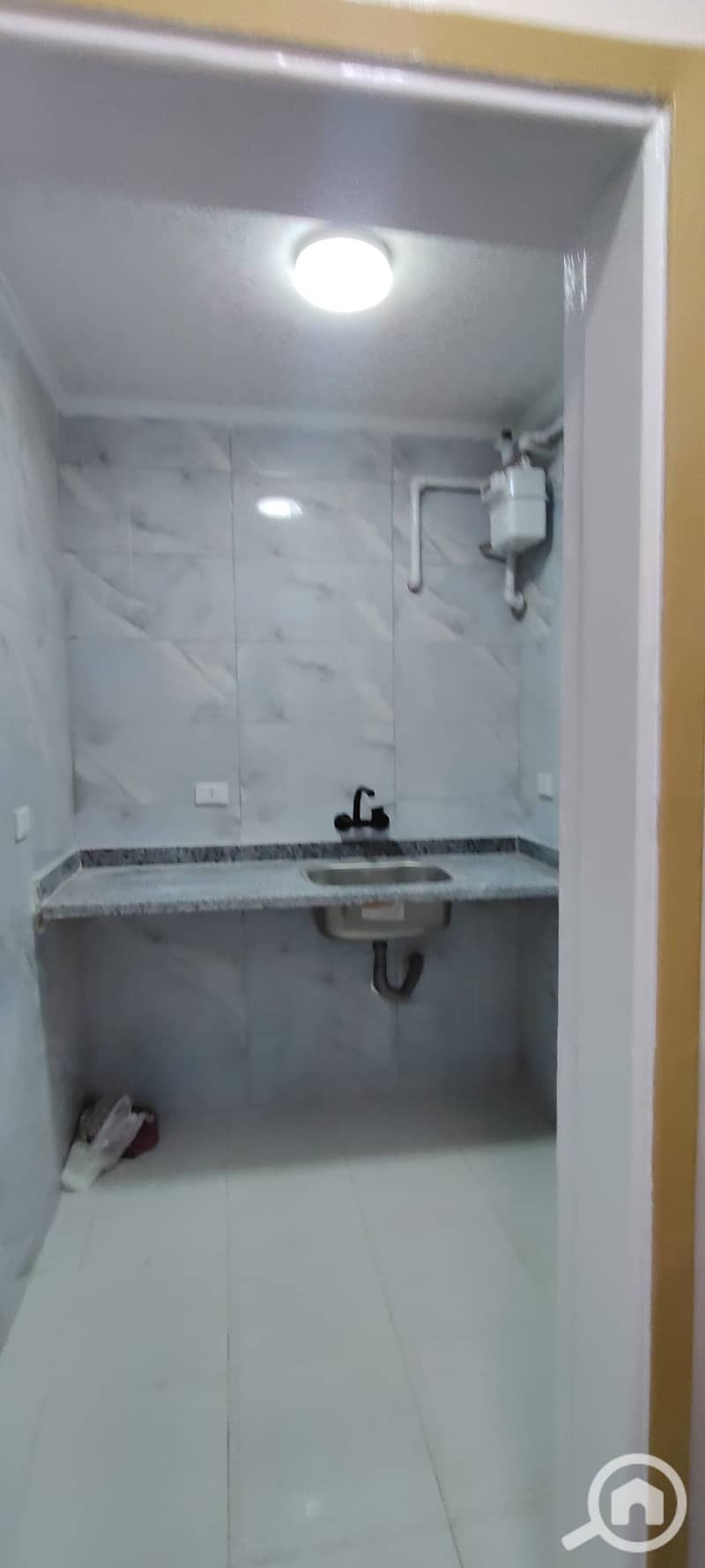 8 1000453301. jpg