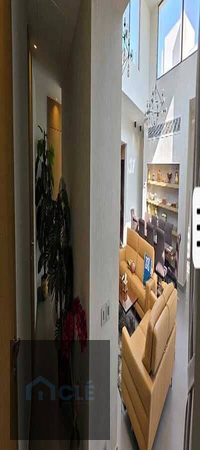 10 WhatsApp Image 2026-09-17 at 01.19. 33. jpeg