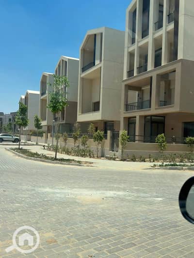 دوبلكس 4 غرف نوم للبيع في الشيخ زايد، الجيزة - WhatsApp Image 2026-09-17 at 4.15. 06 PM. jpeg دوبلكس 4 غرف نوم للبيع في الشيخ زايد، الجيزة - WhatsApp Image 2026-09-17 at 4.15. 06 PM. jpeg