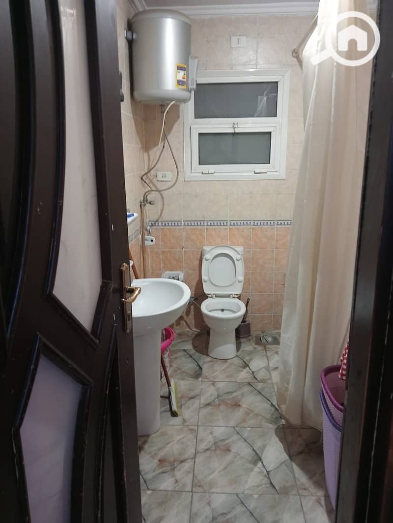 7 1000779453. jpg