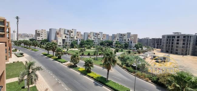 2 Bedroom Flat for Sale in Madinaty, Cairo - 399ac61b-2526-43a9-80e5-ca9337dd6df9. jpg 2 Bedroom Flat for Sale in Madinaty, Cairo - 399ac61b-2526-43a9-80e5-ca9337dd6df9. jpg