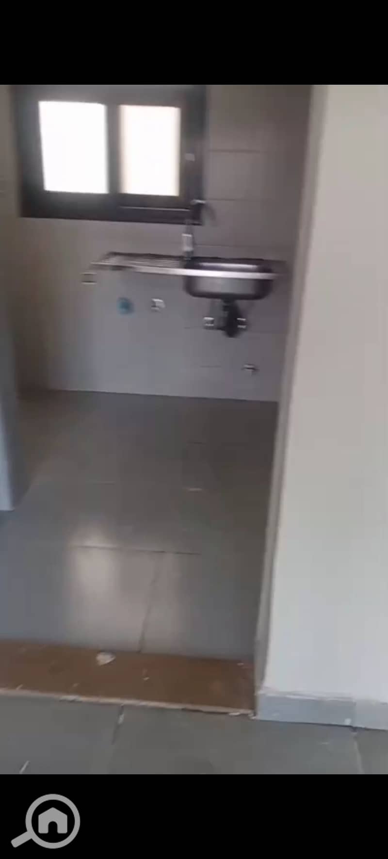 22 1001027137. jpg