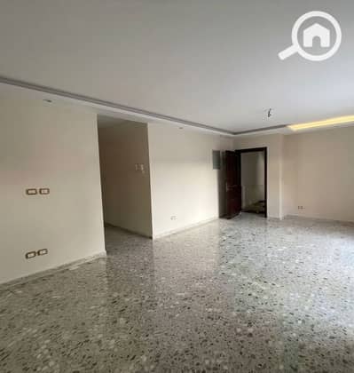 4 Bedroom Flat for Rent in Hadayek al-Kobba, Cairo - IMG_٢٠٢٦٠٩١٨_١٩٠٩٤٤. jpg 4 Bedroom Flat for Rent in Hadayek al-Kobba, Cairo - IMG_٢٠٢٦٠٩١٨_١٩٠٩٤٤. jpg
