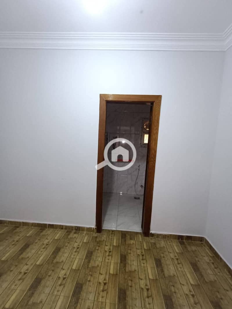 6 1000206113. jpg