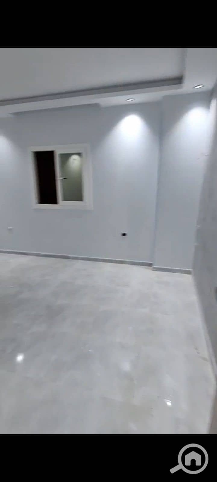 11 1000095845. jpg