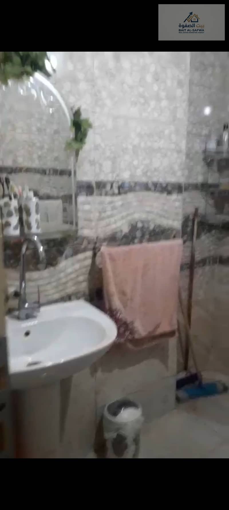 10 1000461940. jpg