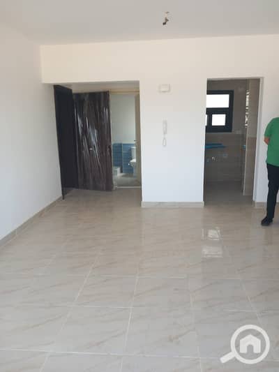 2 Bedroom Apartment for Sale in Madinaty, Cairo - 6e5b7b68-7efb-4ac8-92d0-6251b1ffdd1e. jpg 2 Bedroom Apartment for Sale in Madinaty, Cairo - 6e5b7b68-7efb-4ac8-92d0-6251b1ffdd1e. jpg