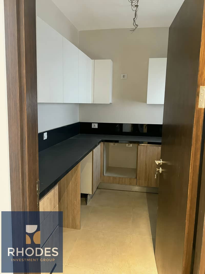 3 unfinished-kitchen-clean-luxury-4k. png