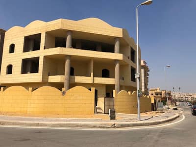10+ Beds Villa for Sale in New Cairo, Cairo - بيع فيلا التجمع الخامس القاهرة الجديدة 10+ Beds Villa for Sale in New Cairo, Cairo - بيع فيلا التجمع الخامس القاهرة الجديدة