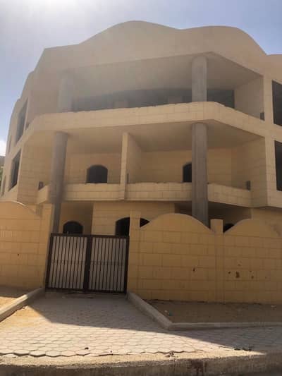 فیلا 10+ غرف نوم للبيع في القاهرة الجديدة، القاهرة - بيع فيلا النرجس التجمع الخامس القاهرة الجديدة فیلا 10+ غرف نوم للبيع في القاهرة الجديدة، القاهرة - بيع فيلا النرجس التجمع الخامس القاهرة الجديدة