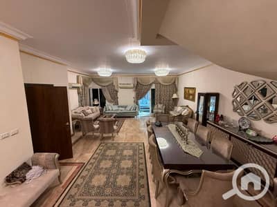 4 Bedroom Townhouse for Sale in New Cairo, Cairo - WhatsApp Image 2026-09-17 at 4.16. 41 PM (11). jpeg 4 Bedroom Townhouse for Sale in New Cairo, Cairo - WhatsApp Image 2026-09-17 at 4.16. 41 PM (11). jpeg