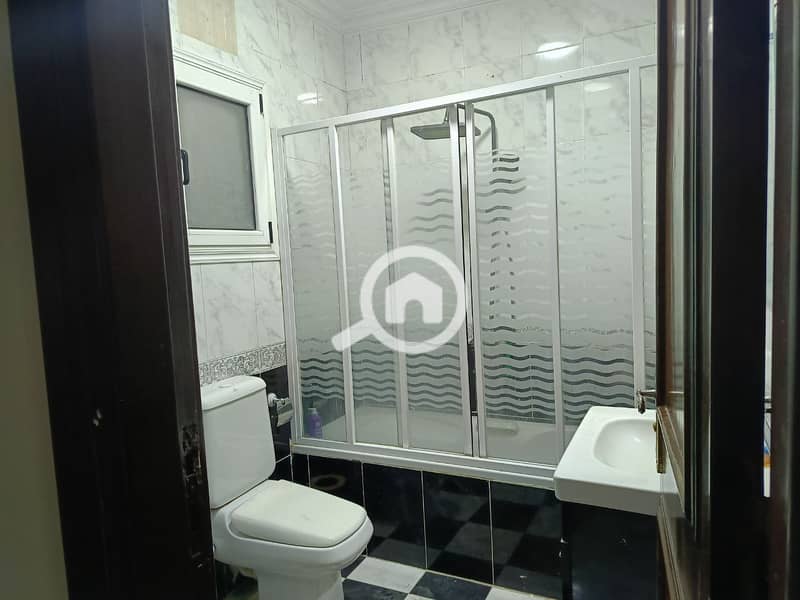 15 db65a3c4-cbba-41ae-9efa-53f7ef0acc24. jpg