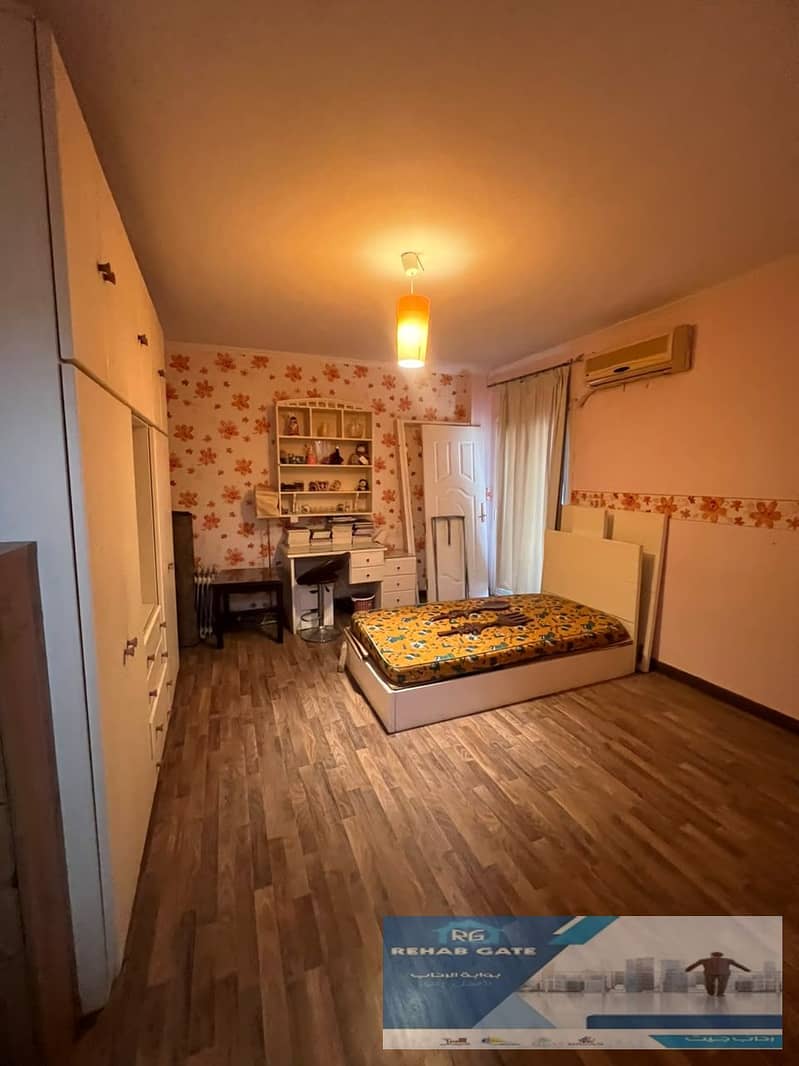 9 05e9edef-b69e-4357-b3cc-087fe58ae673. jpg