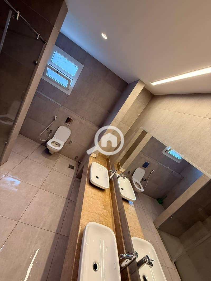 6 WhatsApp Image 2026-09-19 at 7.03. 36 PM. jpeg
