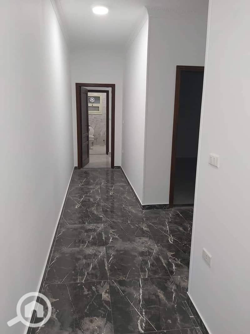 7 1000206645. jpg