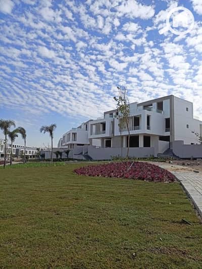 5 Bedroom Townhouse for Sale in 6th of October, Giza - IMG-20240117-WA0071. jpg 5 Bedroom Townhouse for Sale in 6th of October, Giza - IMG-20240117-WA0071. jpg