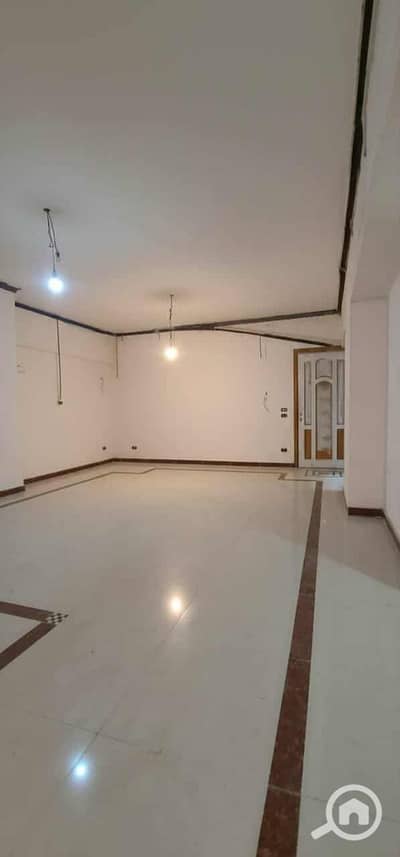 2 Bedroom Flat for Sale in Roushdy, Alexandria - WhatsApp Image 2026-09-20 at 10.43. 57 AM. jpeg