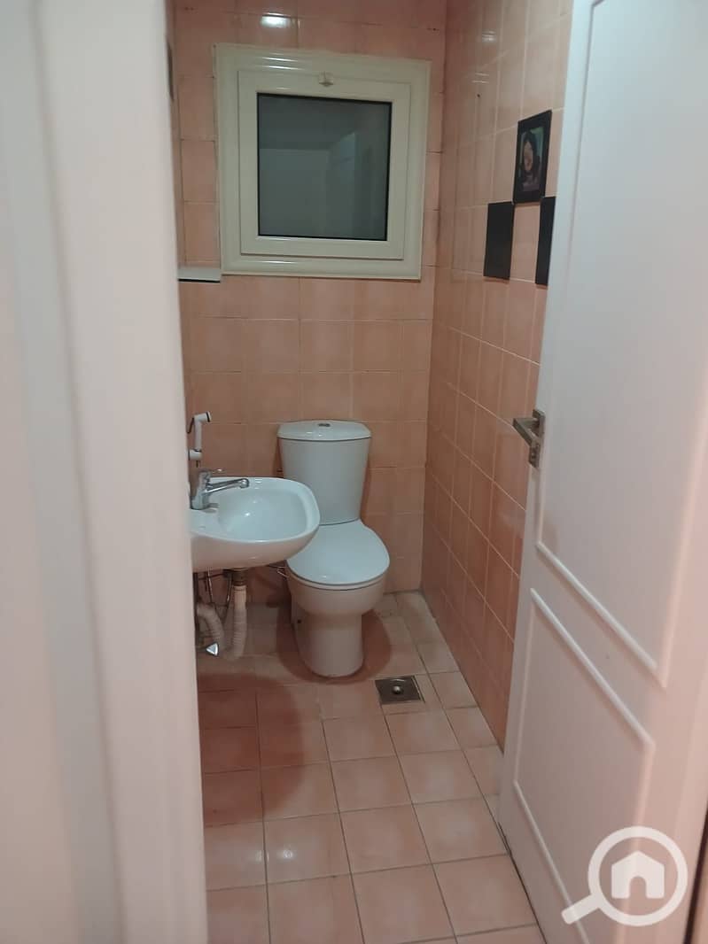 2 61754. jpg