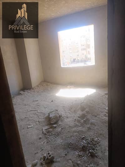 2 Bedroom Flat for Sale in Mokattam, Cairo - IMG-20260917-WA0034. jpg 2 Bedroom Flat for Sale in Mokattam, Cairo - IMG-20260917-WA0034. jpg