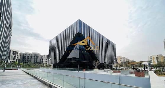 Office for Rent in New Cairo, Cairo - Amazing Fully Finished Office for Rent in SODIC EDNC Prime Location in New Cairo