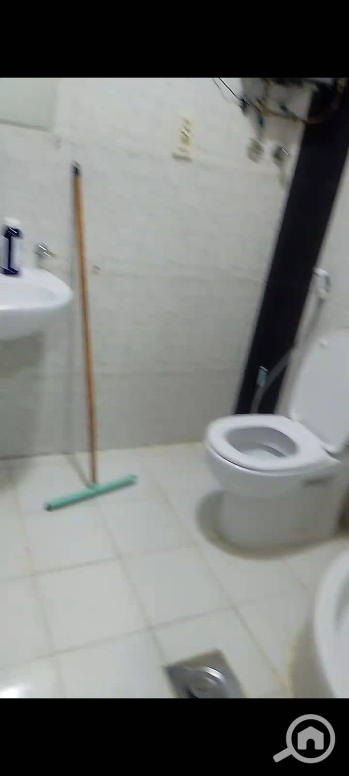 8 1000096769. jpg