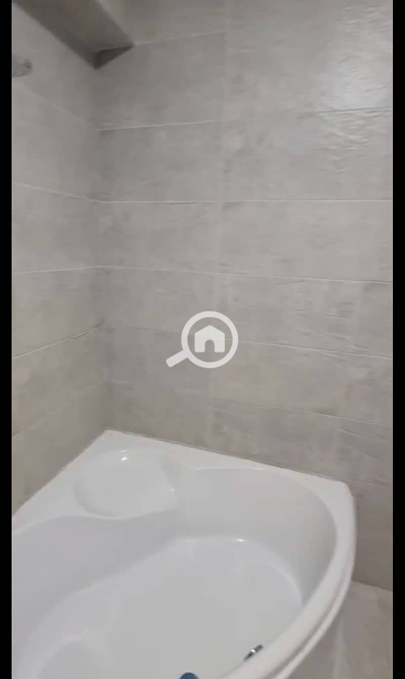 6 14271. png