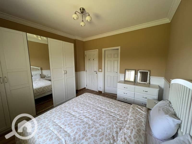 2 The Adress resale 10. jpeg