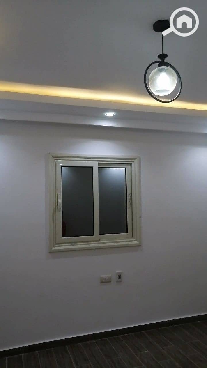 4 1000262719. jpg
