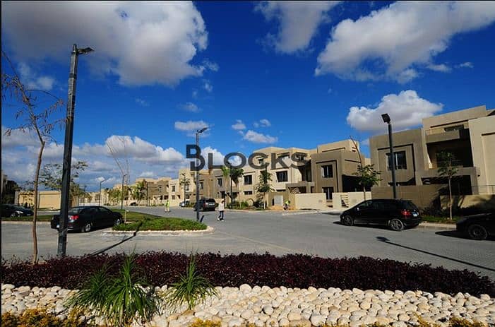 2 palm-parks-compound. jpg