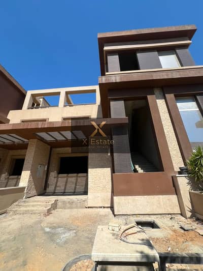 4 Bedroom Townhouse for Sale in 6th of October, Giza - 058da946-6a39-4a70-93b7-fa795a13f992. jpg 4 Bedroom Townhouse for Sale in 6th of October, Giza - 058da946-6a39-4a70-93b7-fa795a13f992. jpg