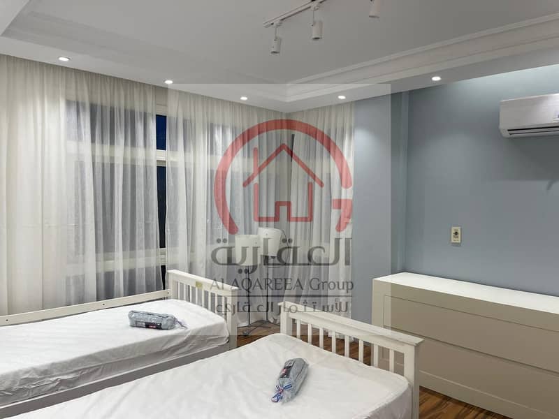 9 1000367631. jpg
