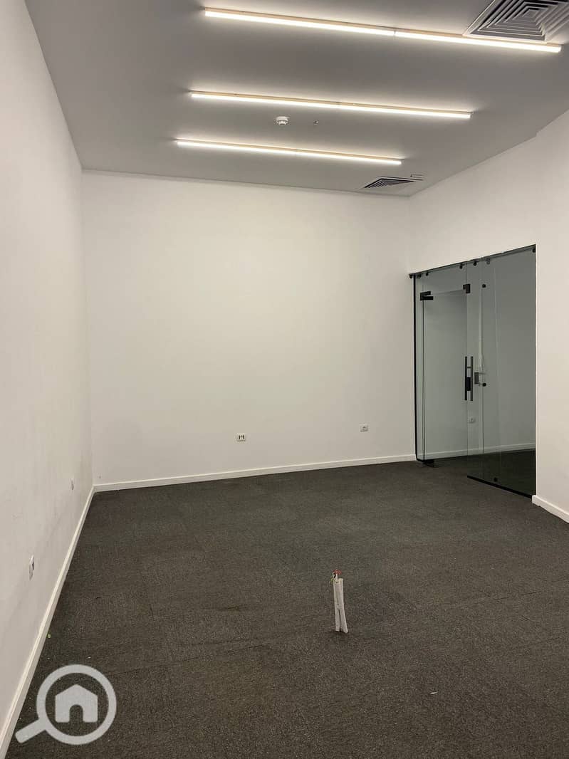 4 1000106520. jpg