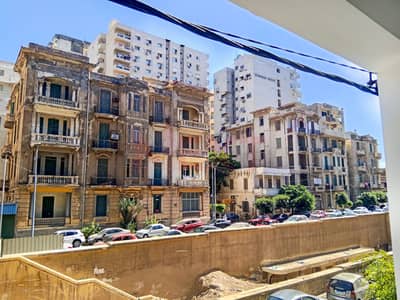 3 Bedroom Apartment for Sale in Camp Caesar, Alexandria - WhatsApp Image 2026-09-19 at 5.08. 09 PM (1). jpg