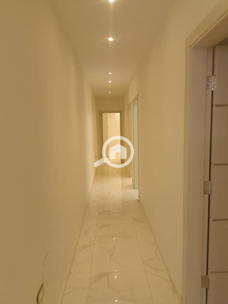 8 14888. jpg
