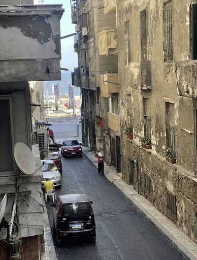4 Bedroom Apartment for Sale in Camp Caesar, Alexandria - شقه ١٧٥متر بكامب شيزار- ثالث نمره من البحر