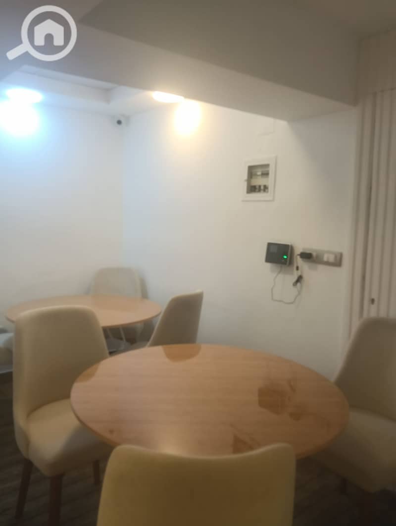 7 75596. jpg